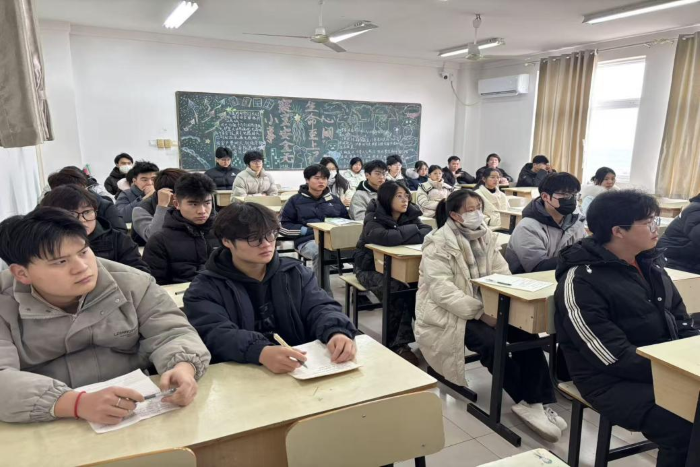20251231：党团学工：青苗破土-4 更改后.png