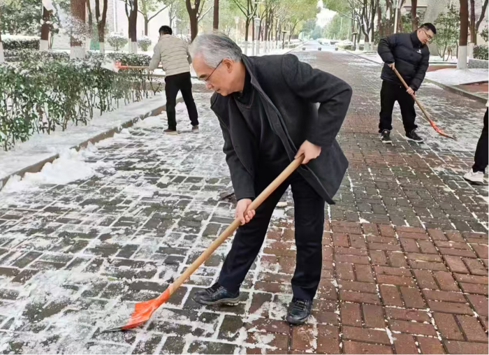 20260122：学院新闻-扫雪-1 更改后.png