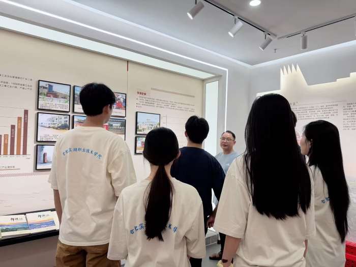 957fe3d0621925e37503be76cb347c02.png 20260731:党团学工-三下乡2-3 更改后.png